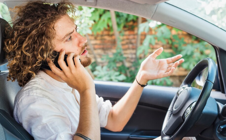 Avoid Distracted Driving